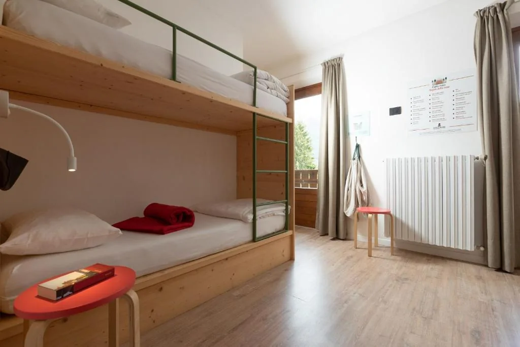 Standard Room (6 Adults) — Ostello Alpino