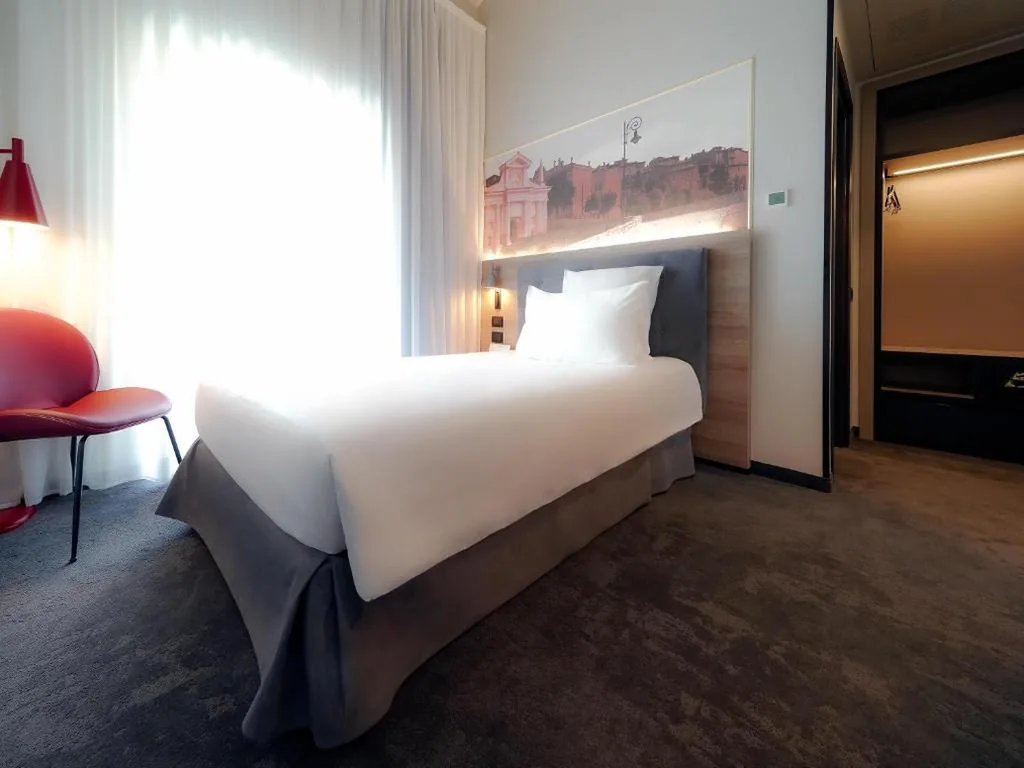 Standard Room with 1 Single Bed — Mercure Bergamo Centro Palazzo Dolci