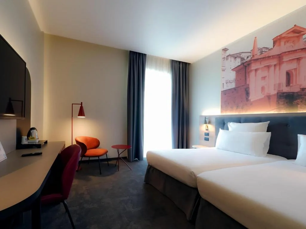 Standard Twin Room — Mercure Bergamo Centro Palazzo Dolci