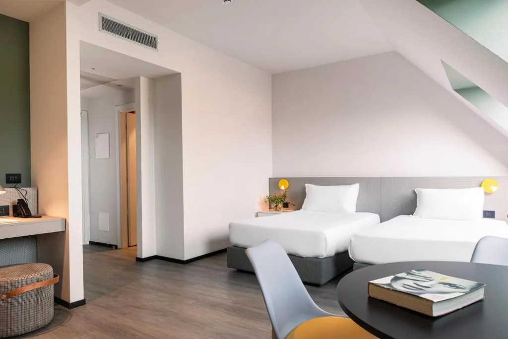 Standard Twin Room — Quark Hotel Milano