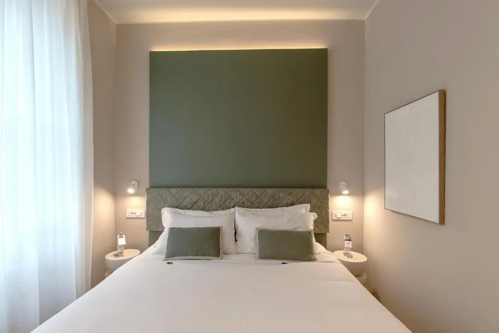 Camera Standard Matrimoniale/Doppia con Letti Singoli — Aiello Hotels – Isola Design District