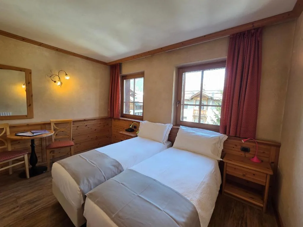 Standard Double/Twin Room — Hotel La Pastorella