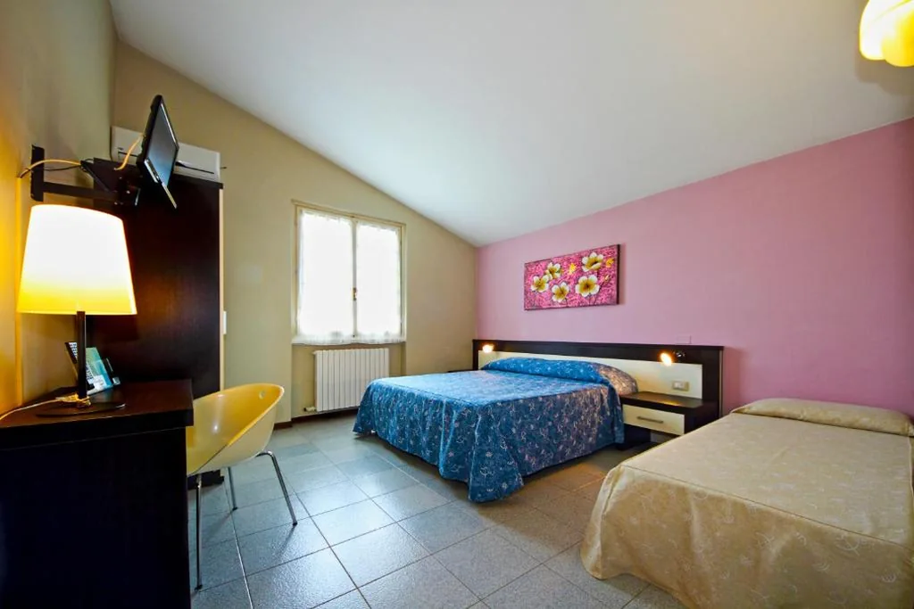 Triple Room — Albergo La Quiete