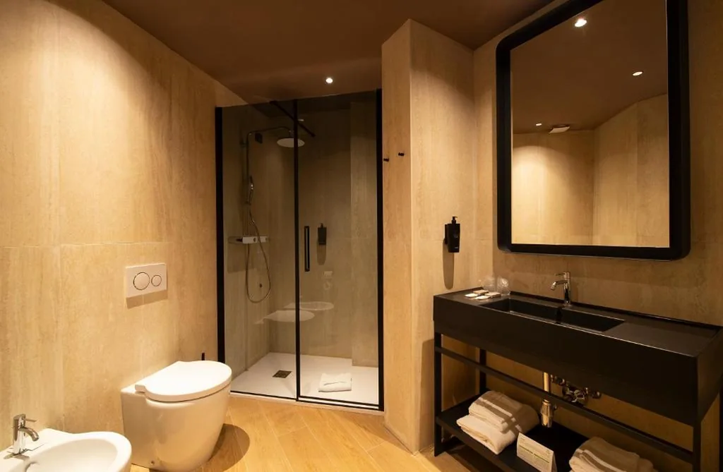 Camera Tripla — Breda Suites Hotel Milano