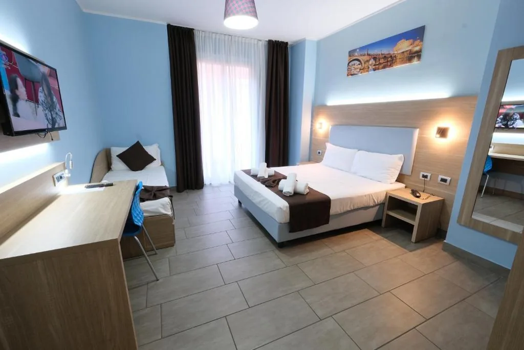 Comfort Triple Room — Hotel Giacosa