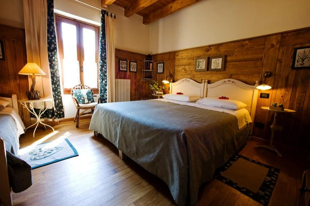 Triple Room with Shared Bathroom — B&B La Casa Di Campagna