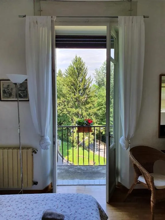Triple Room with External Private Bathroom — B&B I Ghiri