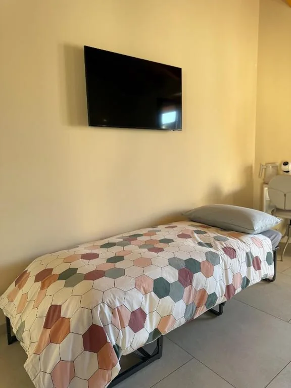 Camera Tripla con Bagno Privato — La Corte dell’Angelo Rooms – Guest House