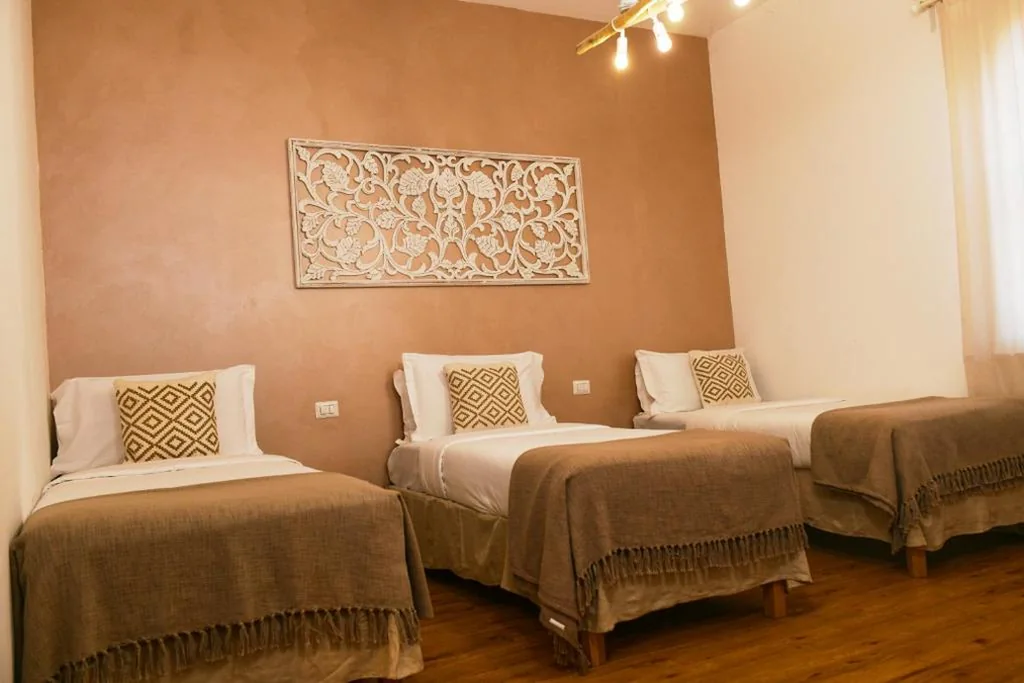 Triple Room with Private Bathroom — La Villa bed & breakfast
