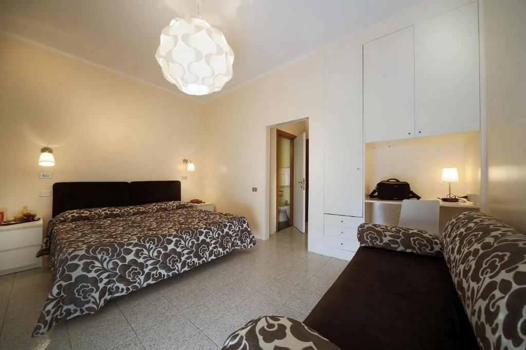 Triple Room with Balcony — Hotel Cristallo Brescia
