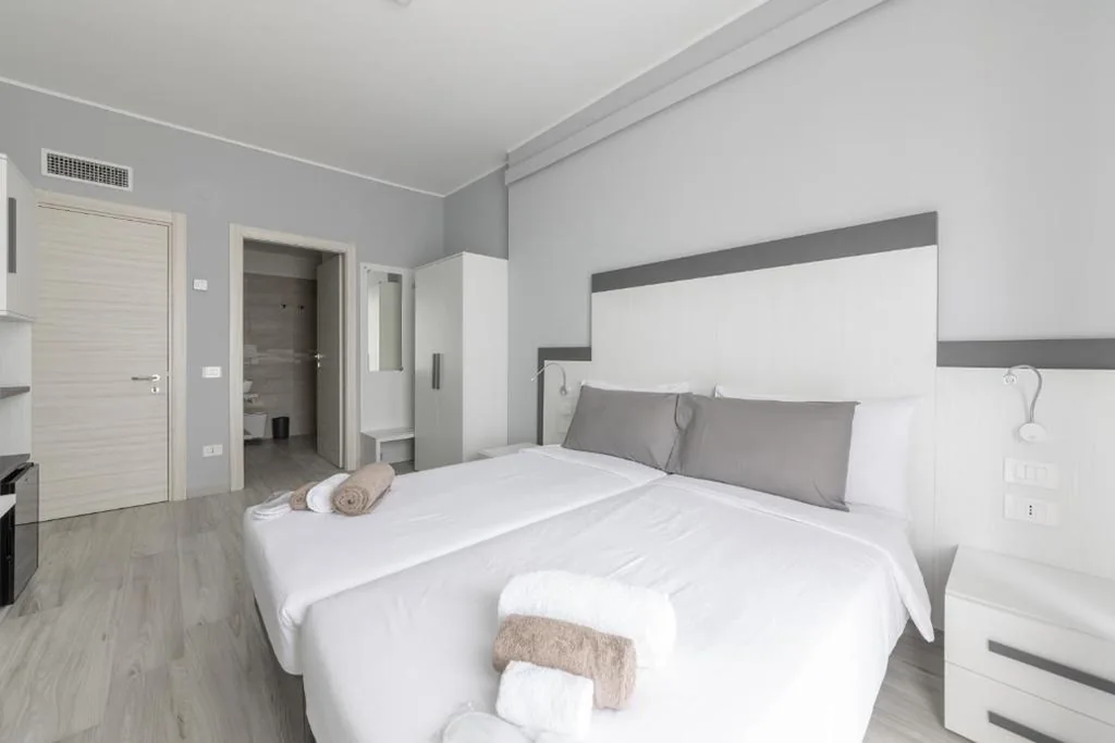 Triple Room with City View — CHEZROMYK 2 the Kosher B&B