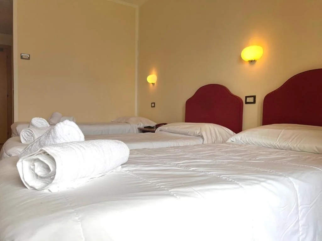 Triple Room with Lake View — Village Bazzanega – Montagnoli Group