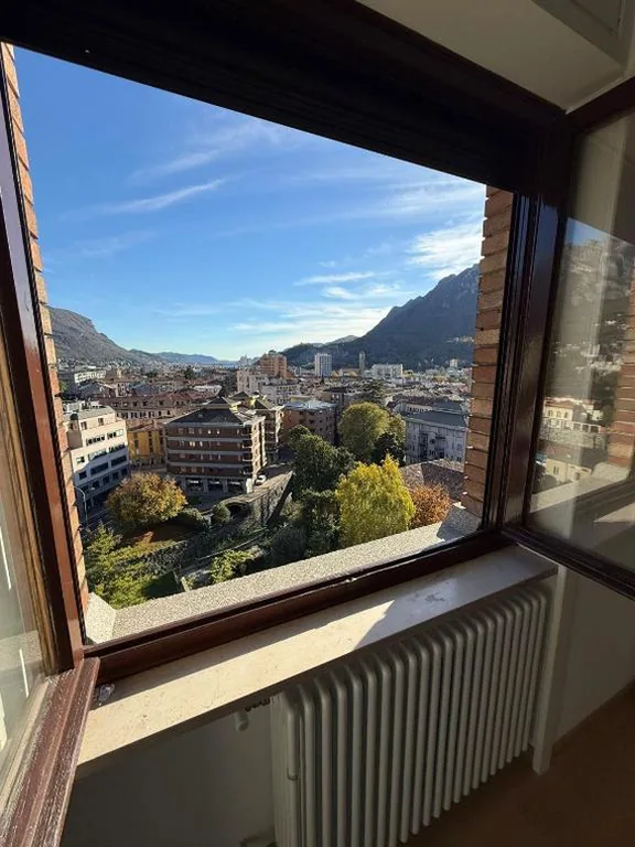 Camera Tripla con Vista Montagna — Bovara 49