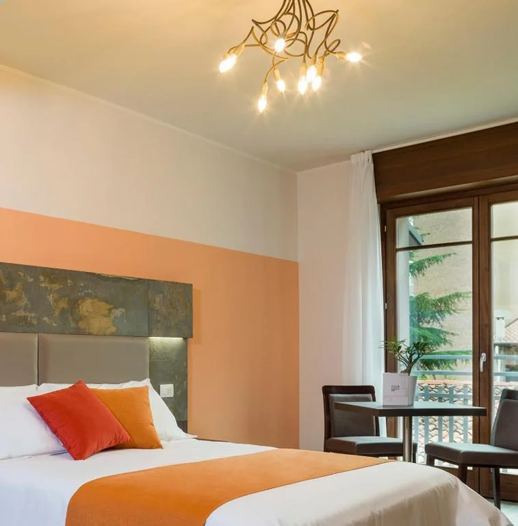 Deluxe Triple Room — Residenza del Borgo