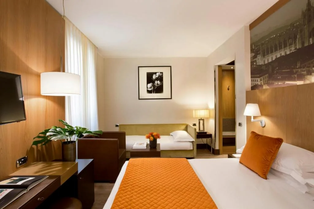 Deluxe Triple Room — Starhotels Ritz