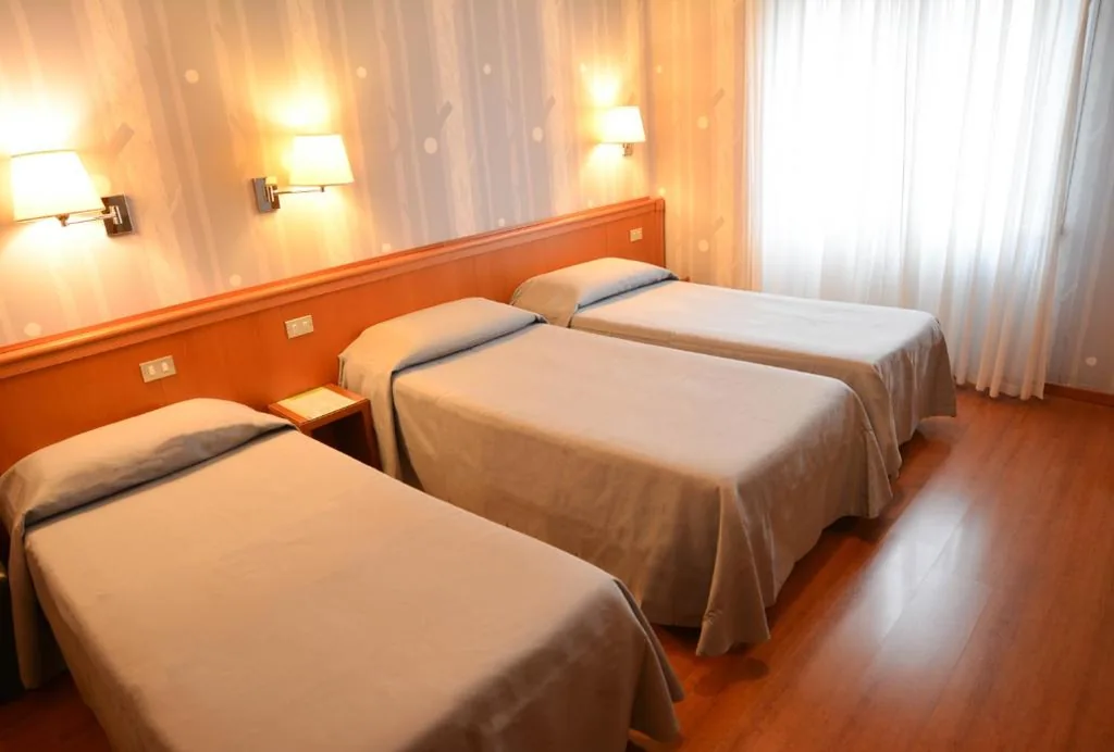 Camera Tripla — eco Hotel Milano & BioRiso Restaurant