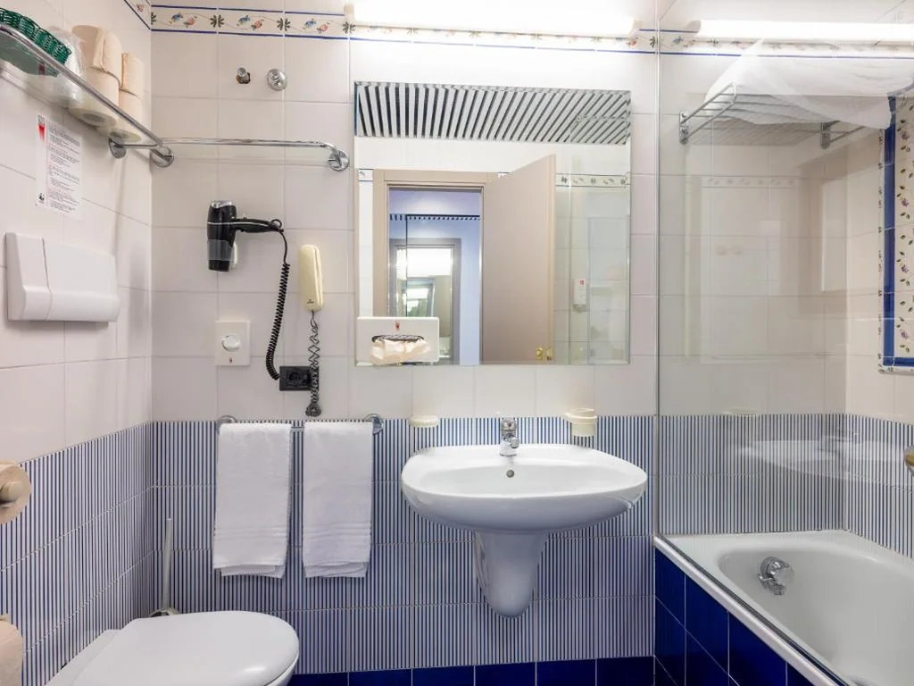 Camera Tripla Economy — Hotel San Pietro
