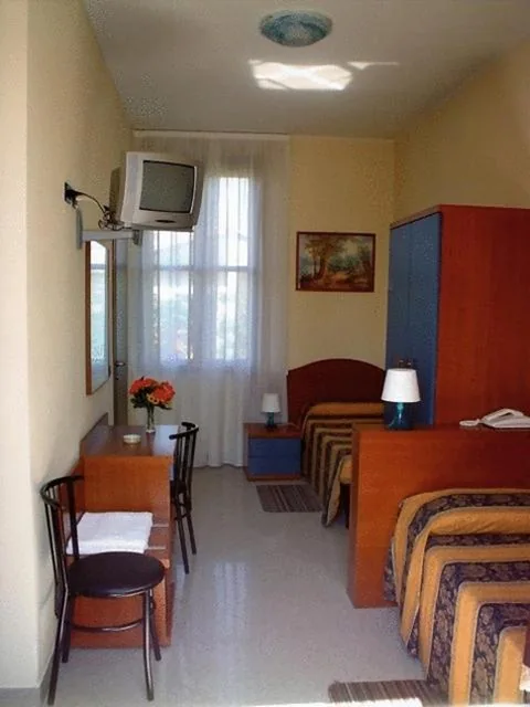 Camera Tripla — Hotel Greco