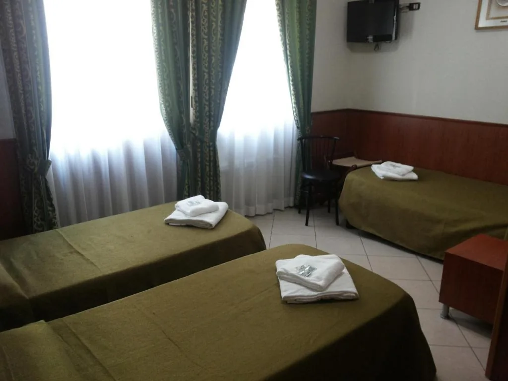 Triple Room — Hotel Le Querce
