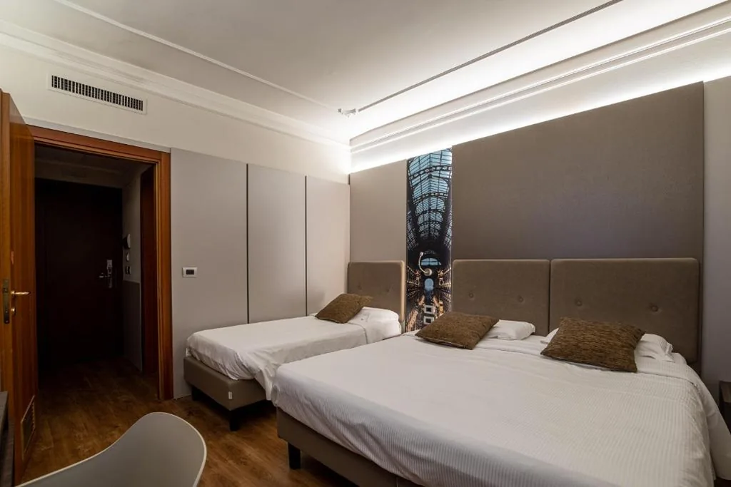 Camera Tripla — Hotel Mythos
