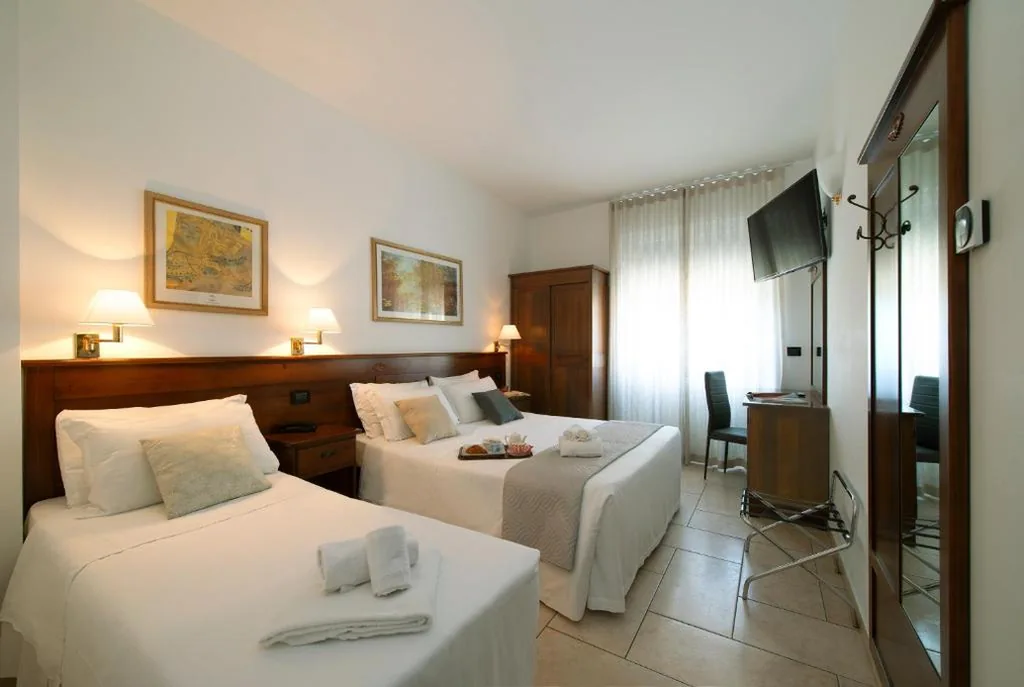 Camera Tripla — Hotel Nuovo Metrò
