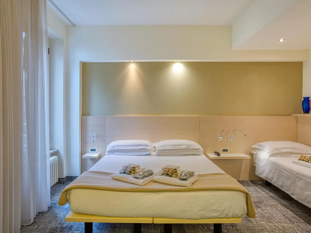 Triple Room — Hotel Piroscafo