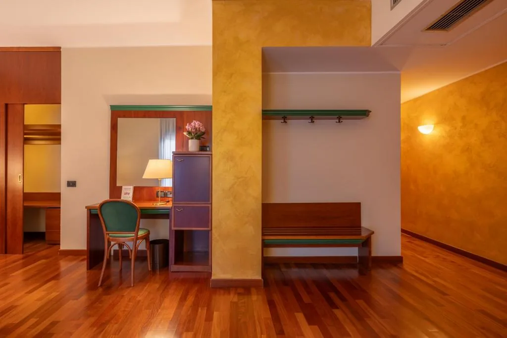 Camera Tripla — Hotel Raffaello