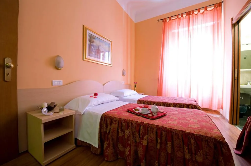 Camera Tripla — Hotel Sabatino Milan