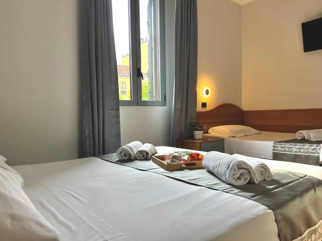 Triple Room — Hotel Sara