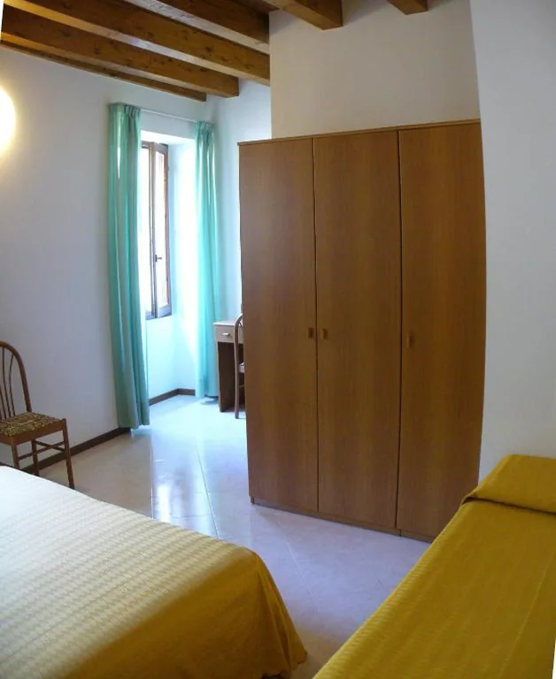 Camera Tripla — Hotel Tiziana Garnì
