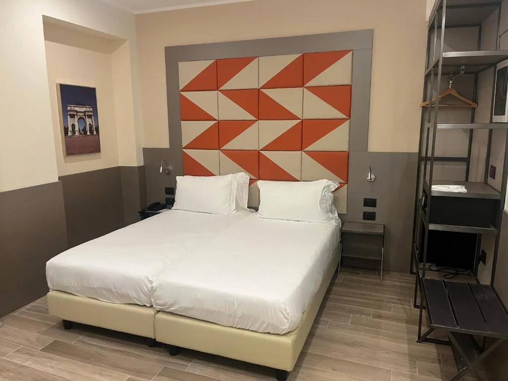 Triple Room — JR Hotels Bocconi Milano