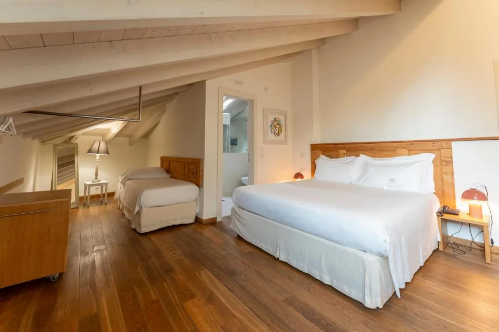 Attic Triple Room — Art Hotel Varese