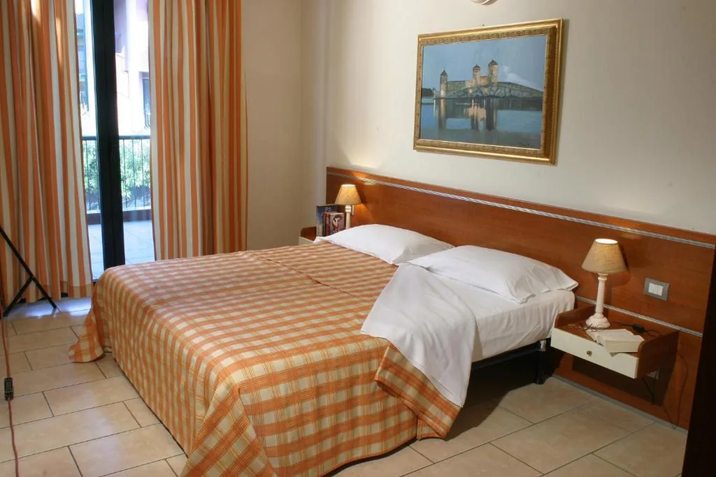Triple Room — Residence Spiaggia D’Oro