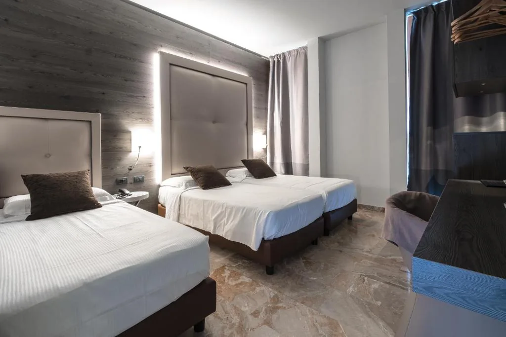 Standard Triple Room — Canova Hotel