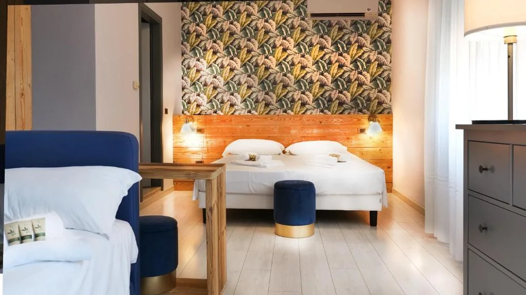 Standard Triple Room — Hotel Riviera