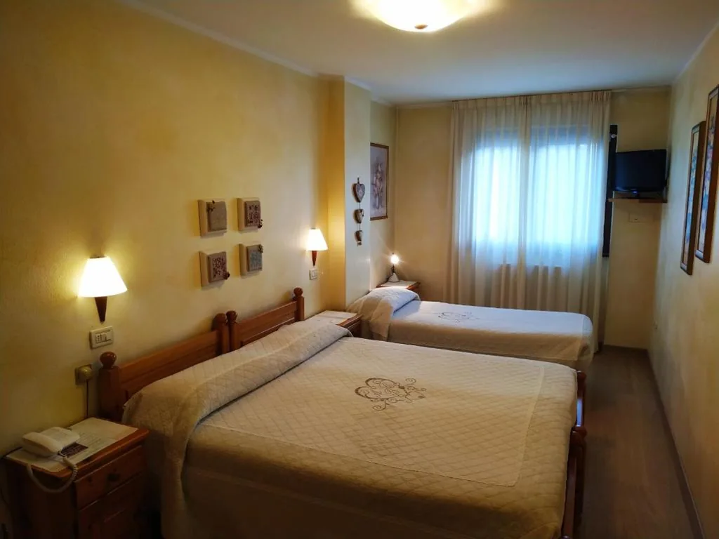 Standard Triple Room — Hotel Silene Parking and Garage
