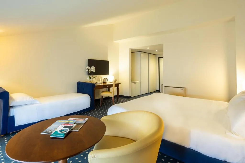 Standard Triple Room — Hotel Villa Maria