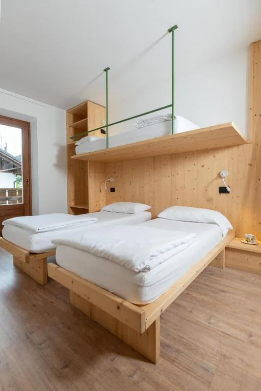 Standard Triple Room — Ostello Alpino