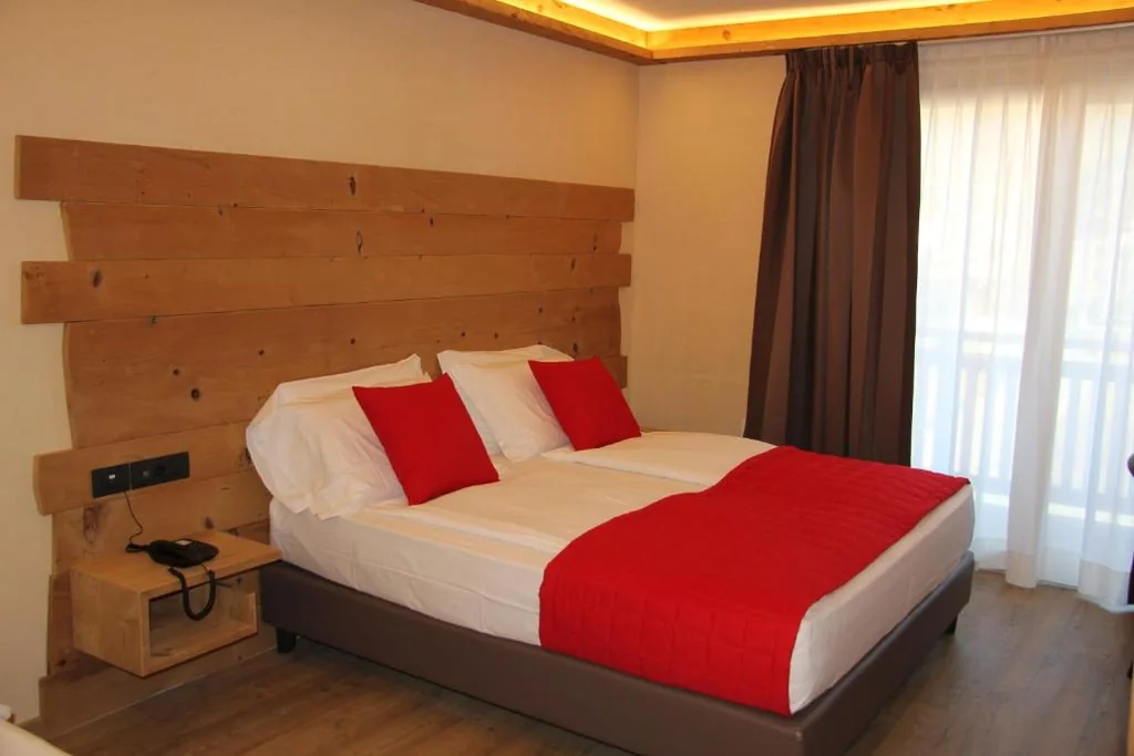 Superior Triple Room (2 Adults + 1 Child) — Francesin Active Hotel