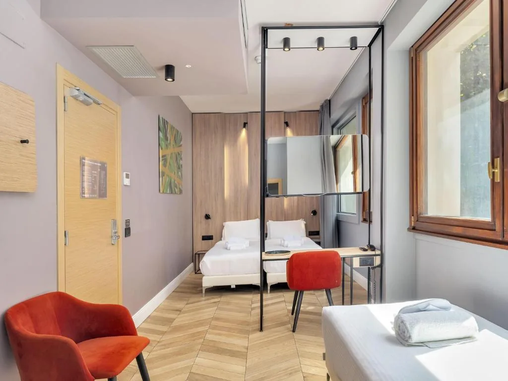 Camera Tripla Superior — B&B Hotel Milano City Center Duomo