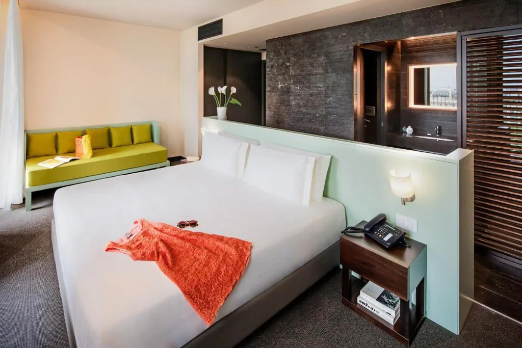Superior Triple Room — Glam Milano