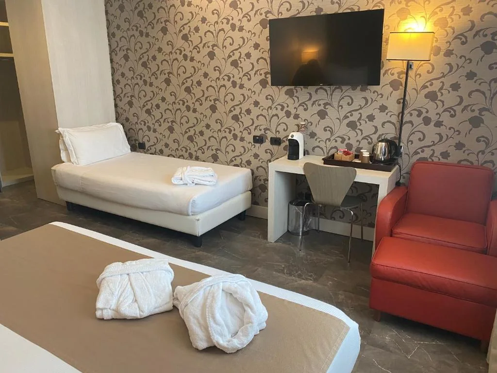 Camera Tripla Superior — Klima Hotel Milano Fiere