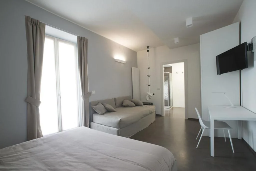 Camera Tripla Superior — L’Ottava GuestHouse