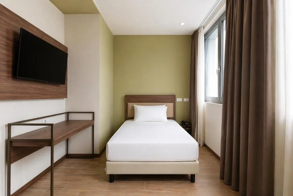 Superior Triple Room — LVG Hotel Collection – Belfiore