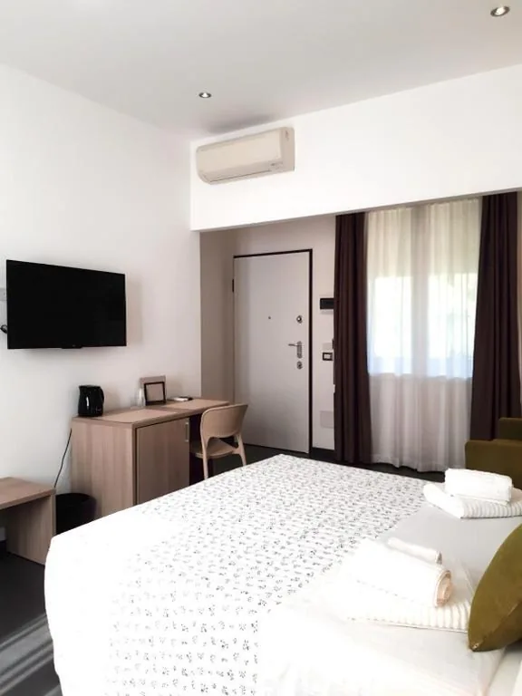 Triple Superior Room — RipamontiBnB