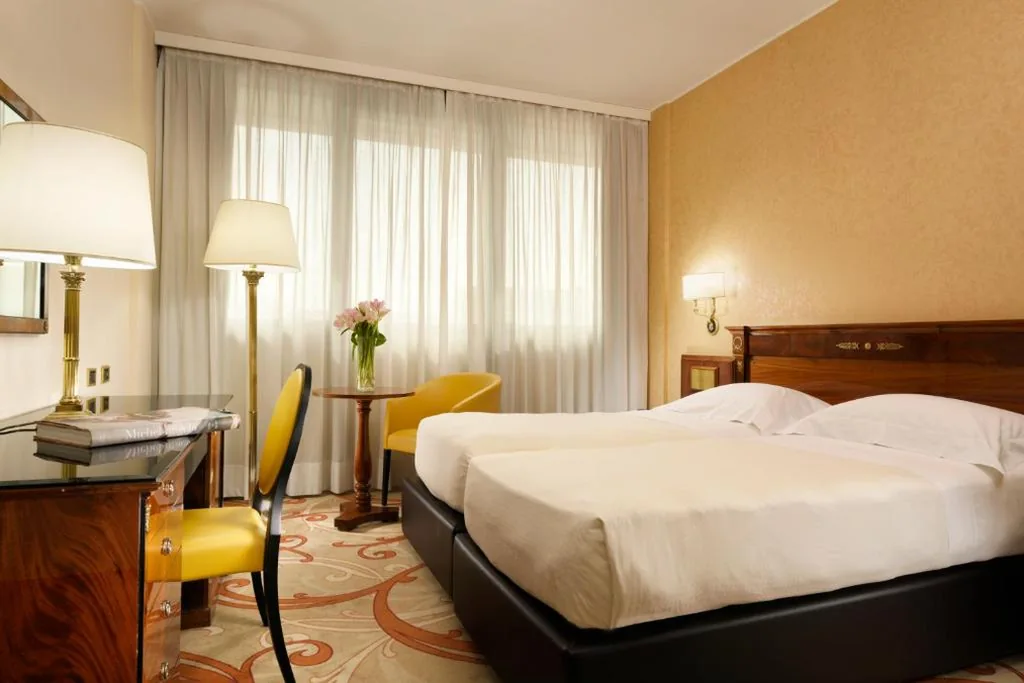 Camera Tripla Superior — UNA Hotels Scandinavia Milano