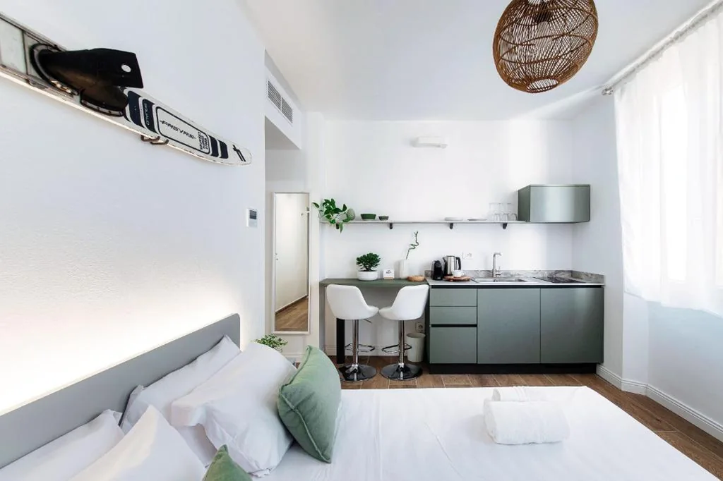 Casa Batèl Suites & Apartments – Ferry, Free Parking, Market & Lake Side — foto 5