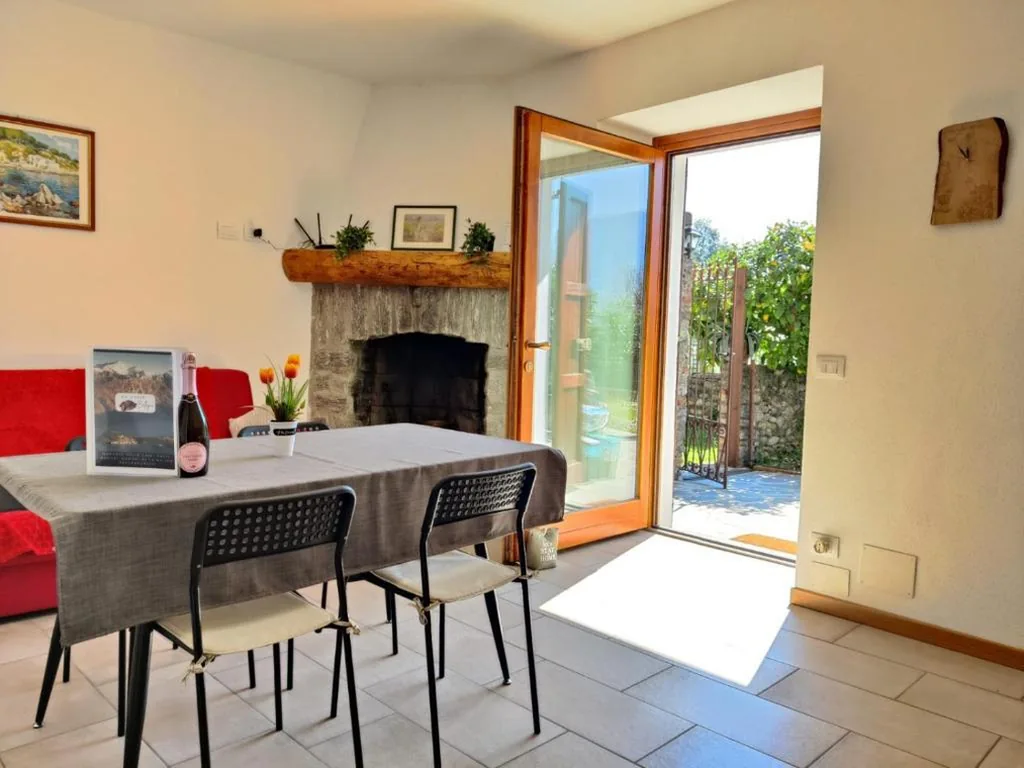 Casa con 1 Camera da Letto — Ca’ Sunin Bellagio – mountains view apartment