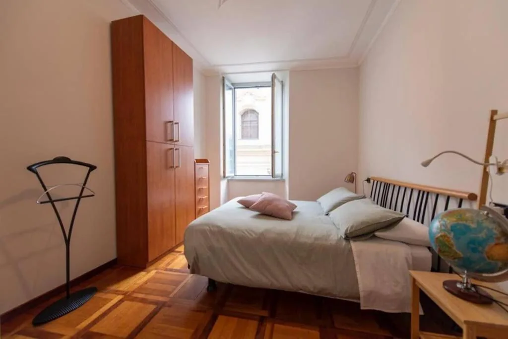 One-Bedroom Apartment — Casa Chiara, appartamento nel cuore di Bergamo