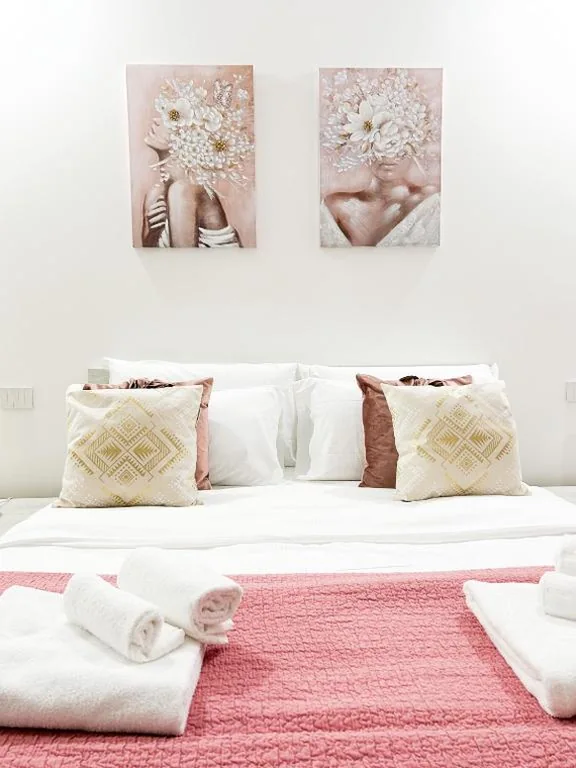 Casa con 1 Camera da Letto — La casa di Alessia nel centro di Como – Alessiatravelling